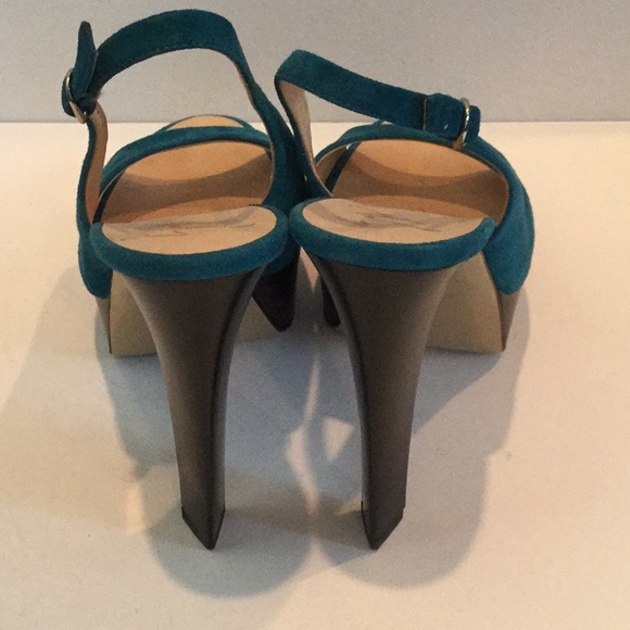 Giuseppe Zanotti teal suede heels - Picture 4 of 7